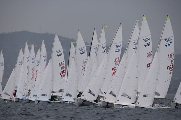 Light winds on day five of the Semaine Olympique Française de Voile 2006, Hyeres photo copyright Richard Langdon / Skandia Team GBR taken at  and featuring the 470 class