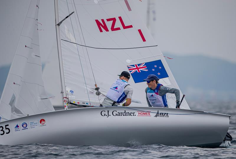 Paul Snow-Hansen and Dan Willcox (NZL) on their way to win the first race in the Sailing World Cup Enoshima - Day 1, August 27, 2019 photo copyright Jesus Renedo / Sailing Energy taken at  and featuring the 470 class