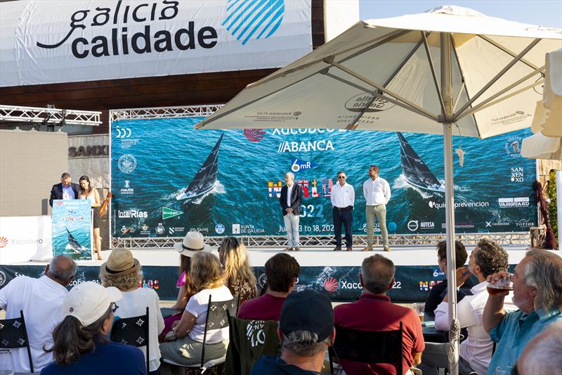 The Xacobeo 6mR Worlds 2022 opens in Sanxenxo photo copyright María Muiña / Xacobeo 6mR Worlds taken at Real Club Nautico de Sanxenxo and featuring the 6m class