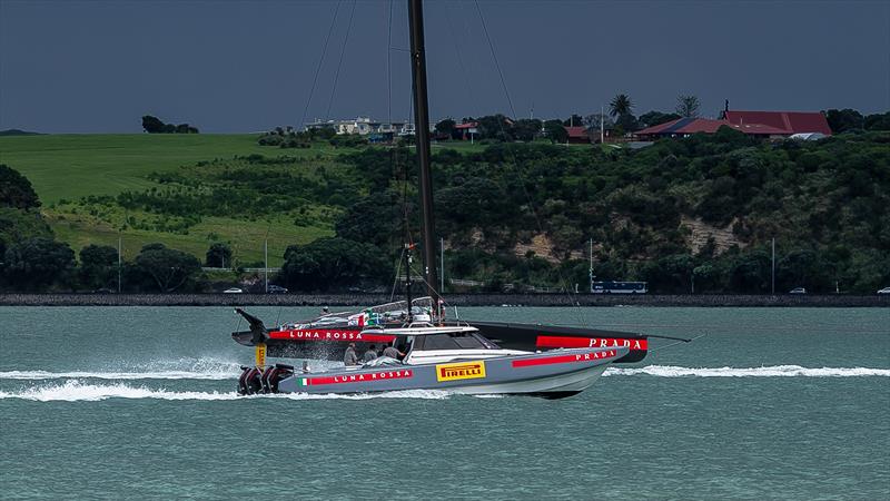 Luna Rossa Prada Pirelli - November 8 - Waitemata Harbour - Auckland - 36th America's Cup photo copyright Richard Gladwell / Sail-World.com taken at Royal New Zealand Yacht Squadron and featuring the AC75 class