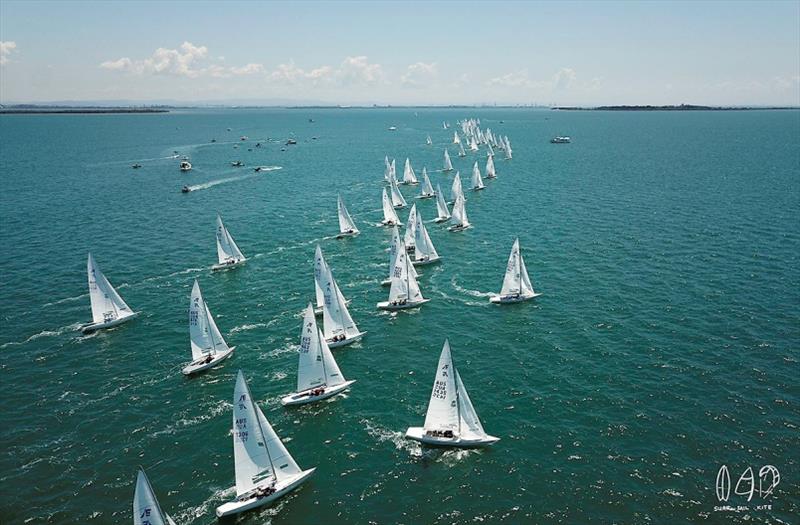 The start – as seen by the drone photo copyright Mitchell Pearson / SurfSailKite taken at Royal Queensland Yacht Squadron and featuring the Etchells class