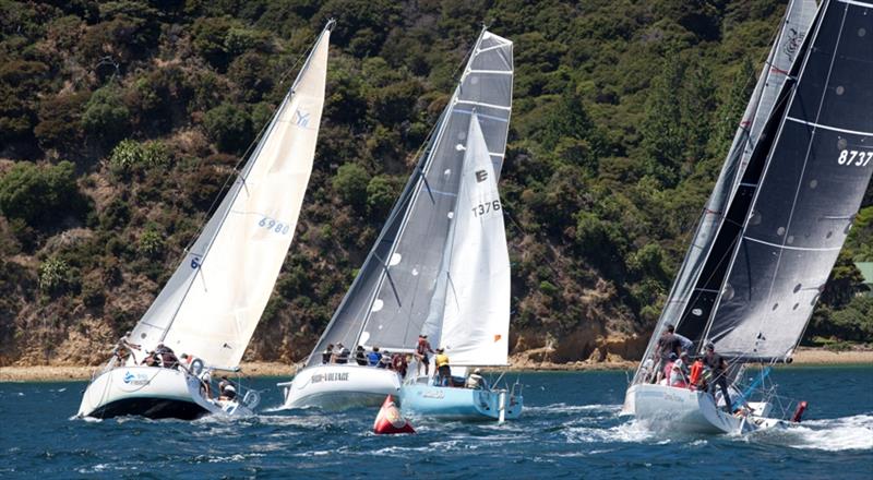 Lawson's Dry Hills New Year Regatta and Flying Fifteen Nationals photo copyright Steve Hodren taken at Waikawa Boating Club and featuring the IRC class
