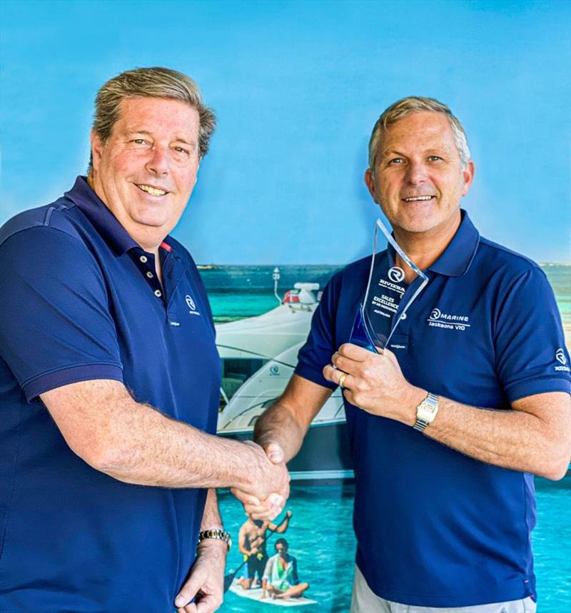 R Marine Jacksons dealer principal Stuart Jackson (left) congratulates Stephen Porter for his Sales Excellence by an Individual Award. - photo © Riviera Australia