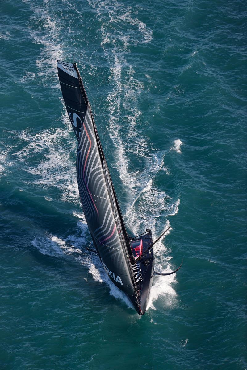 Vendée Globe race start photo copyright Lloyd Images / Alex Thomson Racing taken at  and featuring the IMOCA class