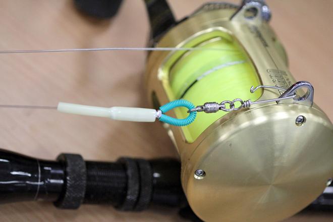 The correct crimping method for connecting a swivel to heavy tackle. © Jarrod Day