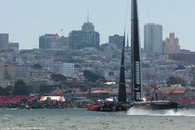 08/09/2013 - San Francisco (USA,CA) - 34th America’s Cup - Final Match - Race Day 2 © ACEA - Photo Gilles Martin-Raget http://photo.americascup.com/