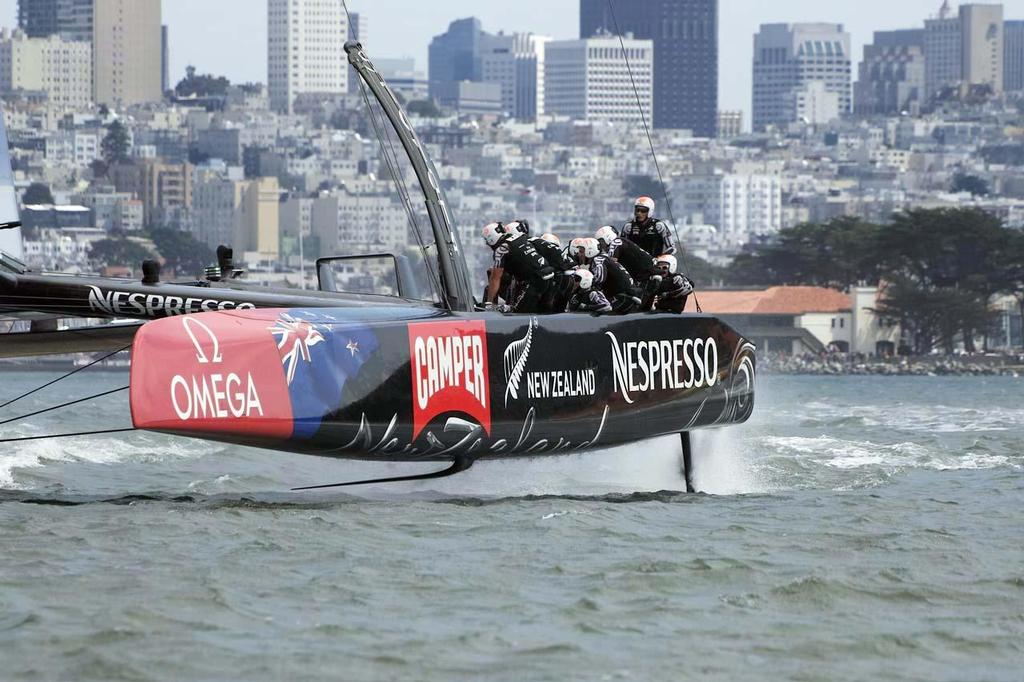 The Emirates Team New Zealand crew in action during race 5 on day 3 of the 34th America’s Cup © Chuck Lantz http://www.ChuckLantz.com
