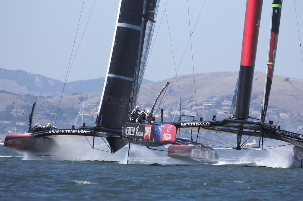 Emirates TNZ begins their turn at the first mark. - America’s Cup © Chuck Lantz http://www.ChuckLantz.com