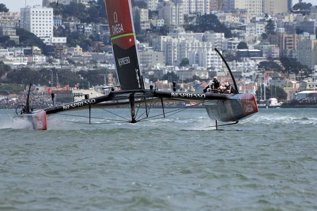 Emirates Team NZ in action during race 5 of the 34th America’s Cup © Chuck Lantz http://www.ChuckLantz.com