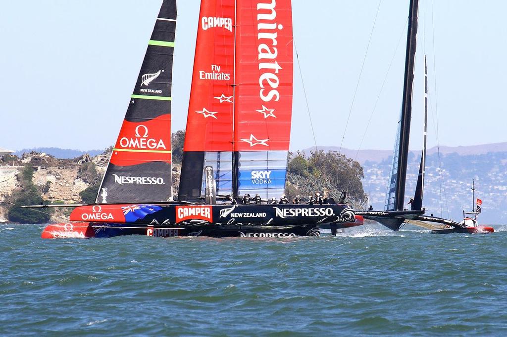 America’s Cup Day 8 San Francisco. Emirates Team NZ crosses ahead of Oracle Team USA on Leg 3 of race 11 photo copyright Richard Gladwell www.photosport.co.nz taken at  and featuring the  class
