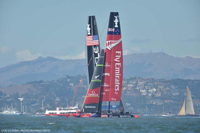 23/09/2013 - San Francisco (USA,CA) - 34th America’s Cup - Oracle Team USA vs Emirates Team New Zealand, Race Day 13 © ACEA / Ricardo Pinto http://photo.americascup.com/