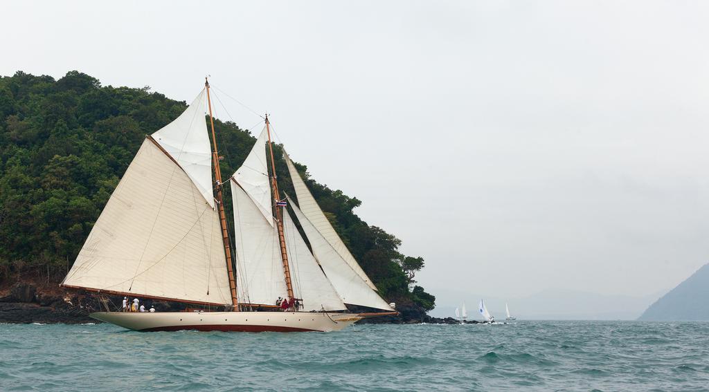 Sunshine Schooner. Minnie. Phuket King's Cup Regatta 2013. photo copyright Guy Nowell taken at  and featuring the  class