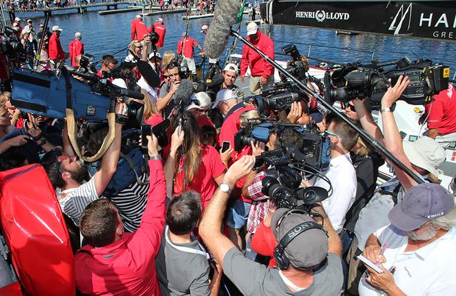 The media scrum. Bob Oatley and Mark Richards are in there somewhere! © Crosbie Lorimer http://www.crosbielorimer.com