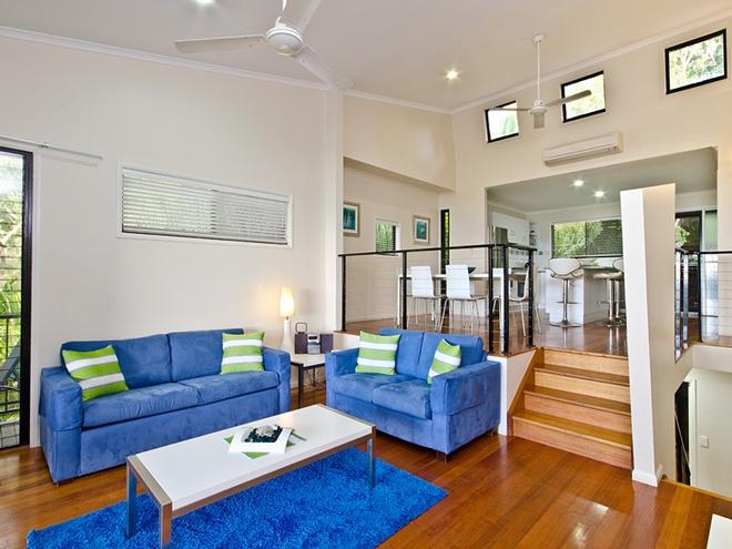 Panorama 16 features beautiful timber floors and modern furnishings. © Kristie Kaighin http://www.whitsundayholidays.com.au