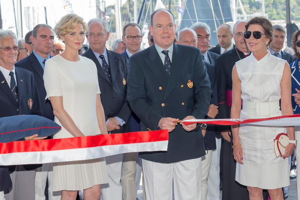 Inauguration Ceremony YCM<br />
HSH Prince Albert II of Monaco, HSH Princess Charlene and HRH Princess Caroline. © Carlo Borlenghi / Rolex