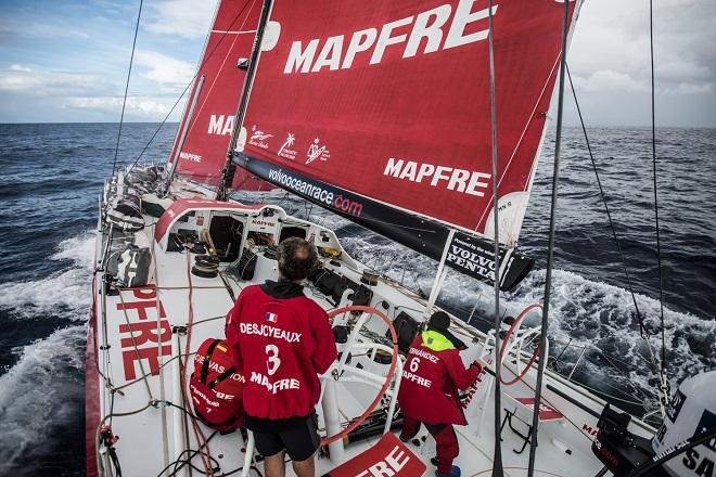 Antonio Cuervas-Mons, Michel Desjoyeaux and Xabi Fernandez during their watch. © Francisco Vignale/Mapfre/Volvo Ocean Race