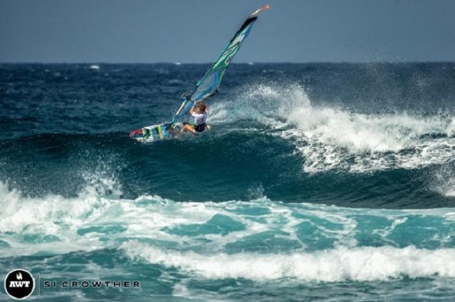 Sarah Hauser. AWT Severne Starboard Aloha Classic 2014.   © Si Crowther / AWT http://americanwindsurfingtour.com/