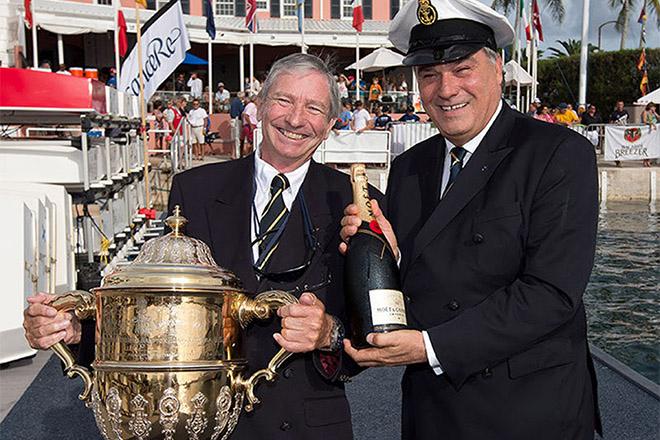 Brian Billings with the King Edward VII Gold Cup  © On Edition / AWMRT