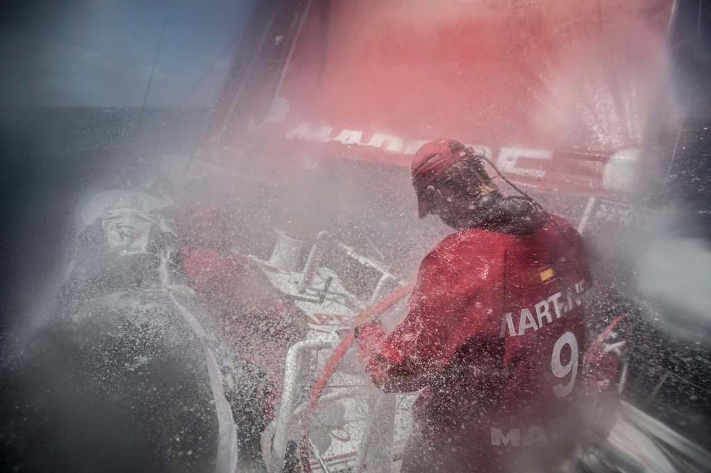 Skipper Iker Martinez at the helm under strong sailing conditions close to the Equator. © Francisco Vignale/Mapfre/Volvo Ocean Race