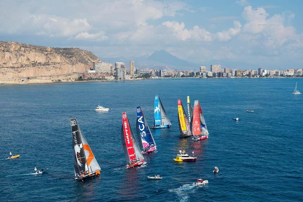 The fleet lines up for the practice Race start in Alicante. ©  David Ramos / Getty Images/Volvo Ocean Race