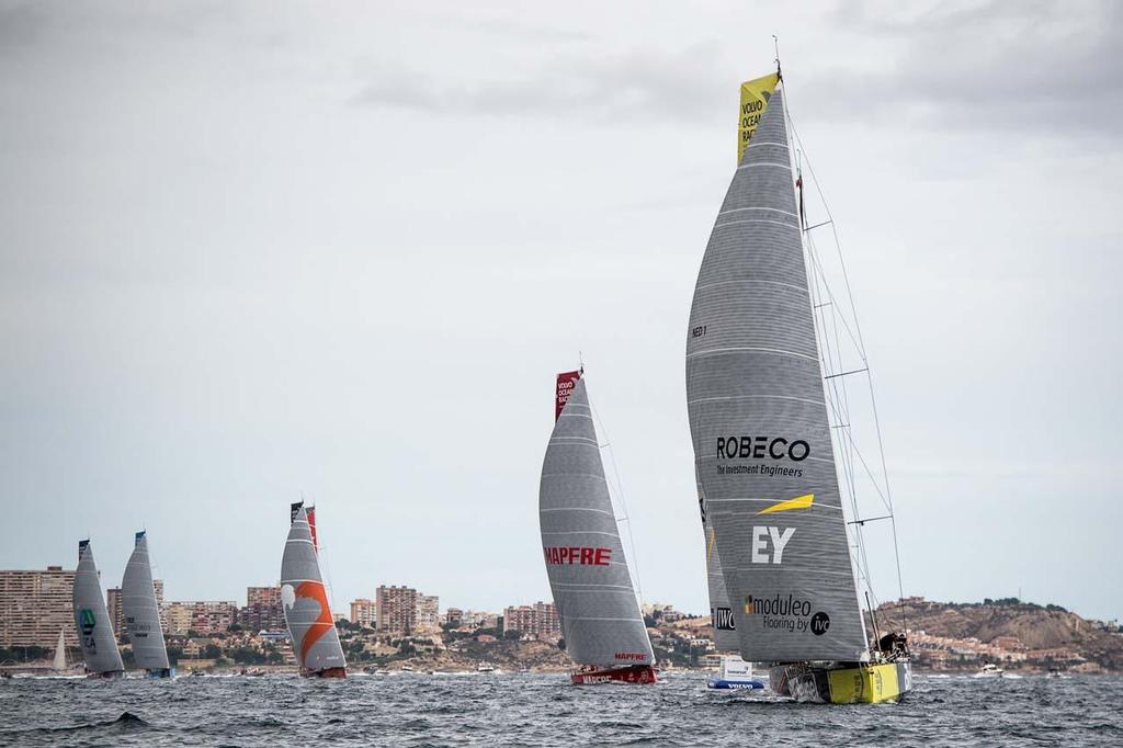 The fleet leave Alicante during the Start of Leg 1 of the Volvo Ocean Race from Alicante to Cape Town. ©  David Ramos / Volvo Ocean Race