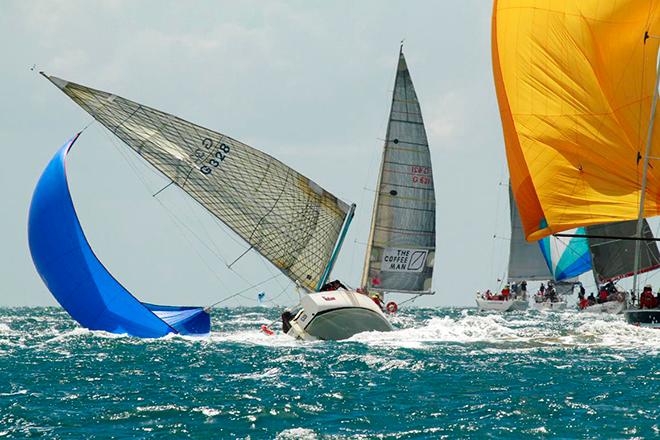 Cruising Spinnaker division two Valiant battled strong winds © Teri Dodds