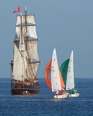 j24s Tres Hombres photo copyright  Peter Marshall / MGRBR taken at  and featuring the  class