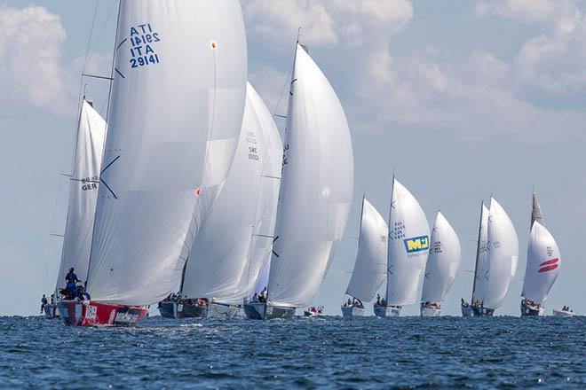 Enfant Terrible leads pack at 2014 ORC Worlds © Pavel Nesvadba