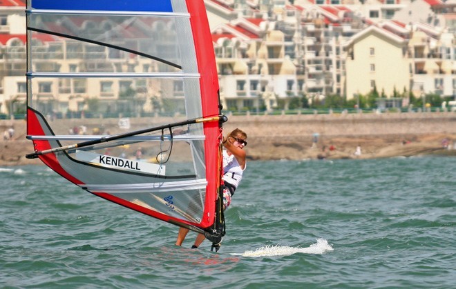 Barbara Kendall sailing in the Medal Race in Qingdao - her fifth Olympics © Richard Gladwell www.photosport.co.nz