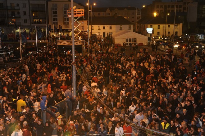Crowds gather in the Galway race village for the arrival of the fleet at the finish of leg 7<br />
 © Rick Tomlinson/Volvo Ocean Race http://www.volvooceanrace.com