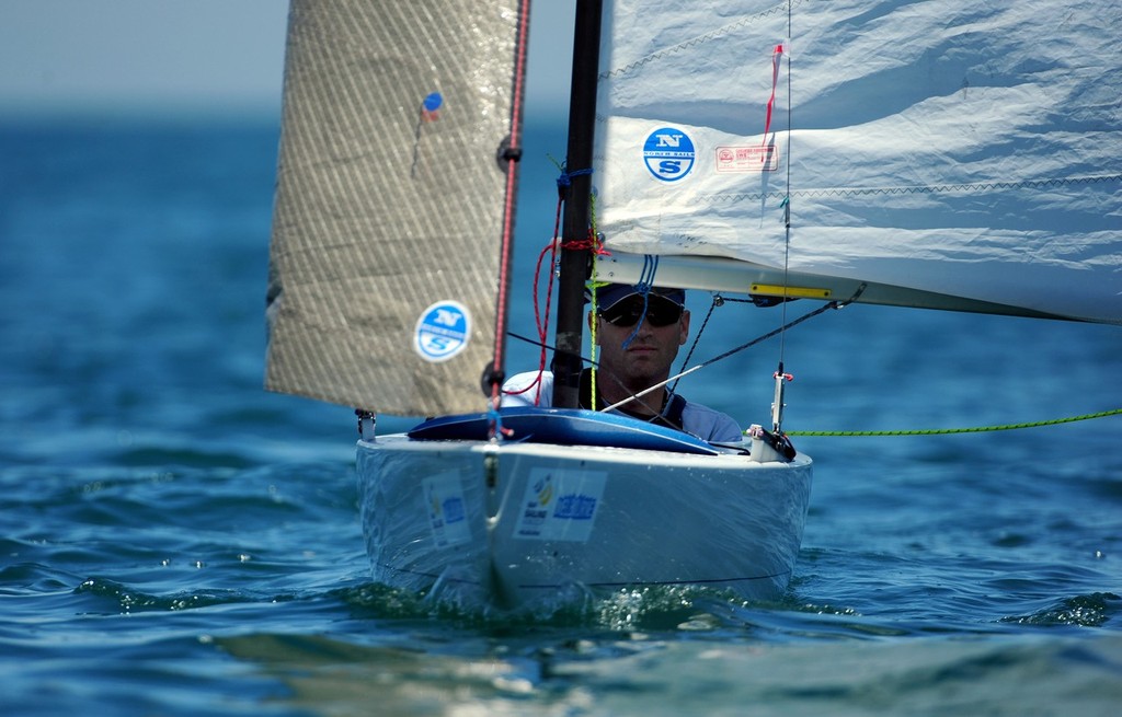 Paul Tingley - CAN (2.4m)<br />
2009 Sail Melbourne regatta<br />
ISAF Sailing World Cup<br />
© Sport the library/Jeff Cro © Jeff Crow/ Sport the Library http://www.sportlibrary.com.au