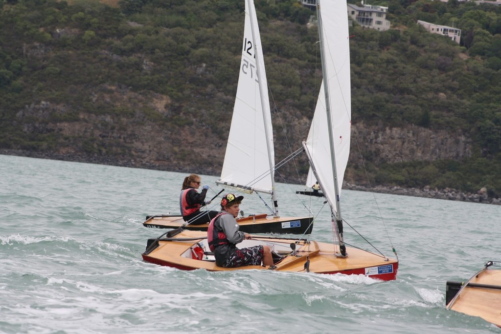 Sam Makay and Holly Novis running down the course at the 2010 Starling Nationals in Lyttelton - Davie Norris Boatbuilders 2010 Starling National Championships photo copyright Sutter Schumacher taken at  and featuring the  class