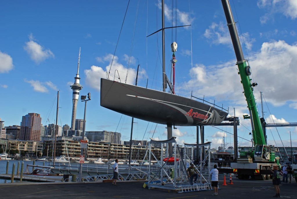 Artemis about to be launched at Auckland’s Viaduct Basin. © Richard Gladwell www.photosport.co.nz
