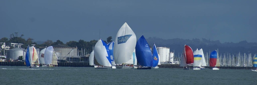 2009 Auckland Tauranga Race Start photo copyright Richard Gladwell www.photosport.co.nz taken at  and featuring the  class