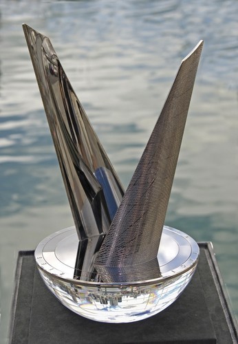 The Louis Vuitton Pacific Series Trophy © Bob Grieser/Outside Images www.outsideimages.com