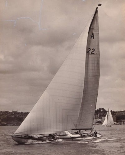 Ranger sailing on the Waitemata in 1939 © George Layton
