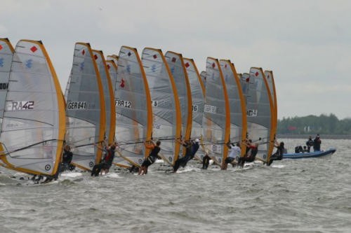 Part of the RS;X Womens Board fleet line up at the start © Thom Thouw/Holland Regatta http://www.thomtouw.com