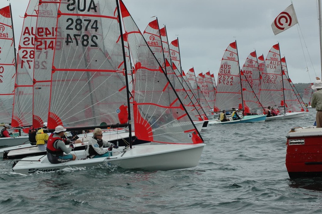 Start of heat 1 just outside Shark Island - The 38th Australian Tasar Championships © William Canty Sailcam.tv