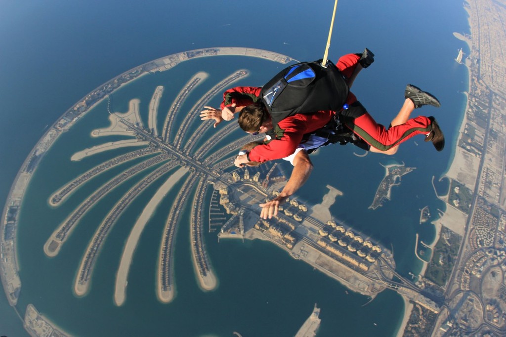 Dubai Louis Vuitton Trophy - BMW ORACLE Racing - Day Off - Jimmy Spithill go paragliding © Sky Dive Dubai http://www.skydivedubai.ae/