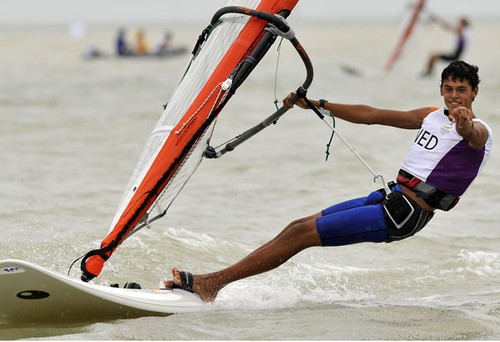 Kiran Badloe of The Netherlands points out why we should watch him. He surfs his way thru the competition  in the Techno 293-Boys Windsurfer after race six at at the Singapore 2010 Youth Olympic Games (YOG) on Aug 20, 2010 at the National Sailing Centre. Photo: SPH-SYOGOC/Imran Ahmad © ISAF 