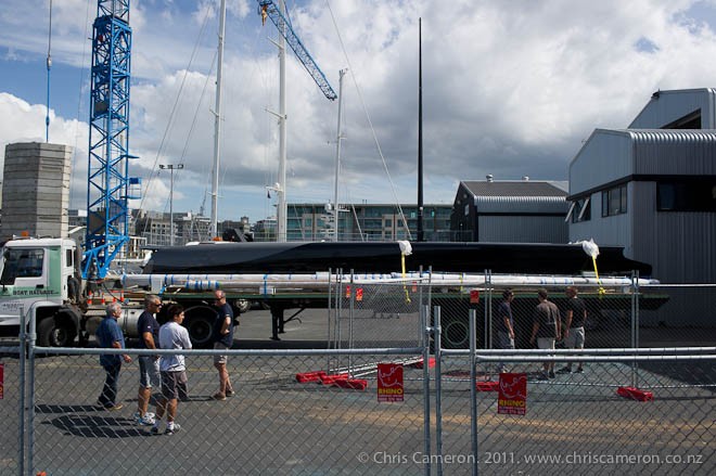 GThe first AC45 hulls arrive at the Oracle base in Auckland’s Viaduct basin.  © Chris Cameron www.chriscameron.co.nz