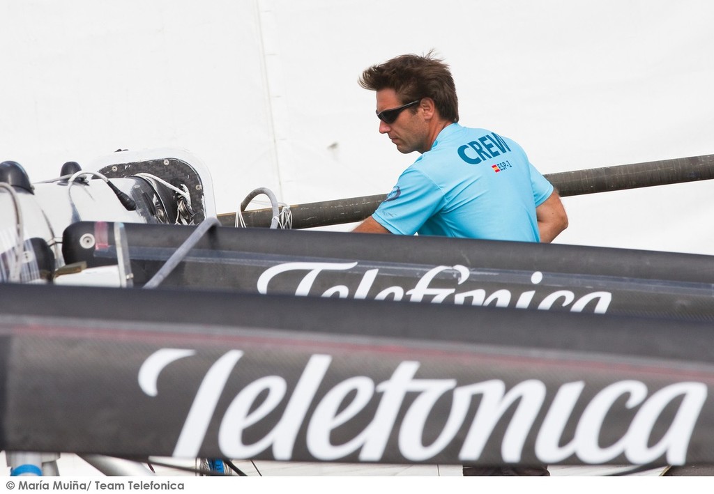 Rigger Fernando Sales. Team Telefonica boasts a brand new mast for the Volvo Ocean Race 2011-12. photo copyright Maria Muina/Equipo Telefonica taken at  and featuring the  class