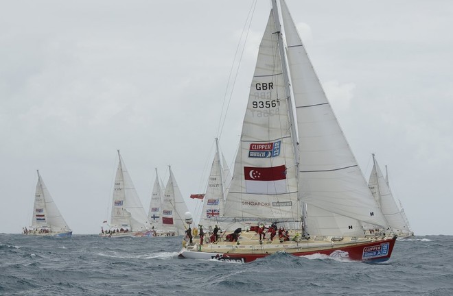 Singapore leads the fleet at the start of the race from the Gold Coast to Singapore in the Clipper 11-12 Round the World Yacht Race. © Steve Holland/onEdition
