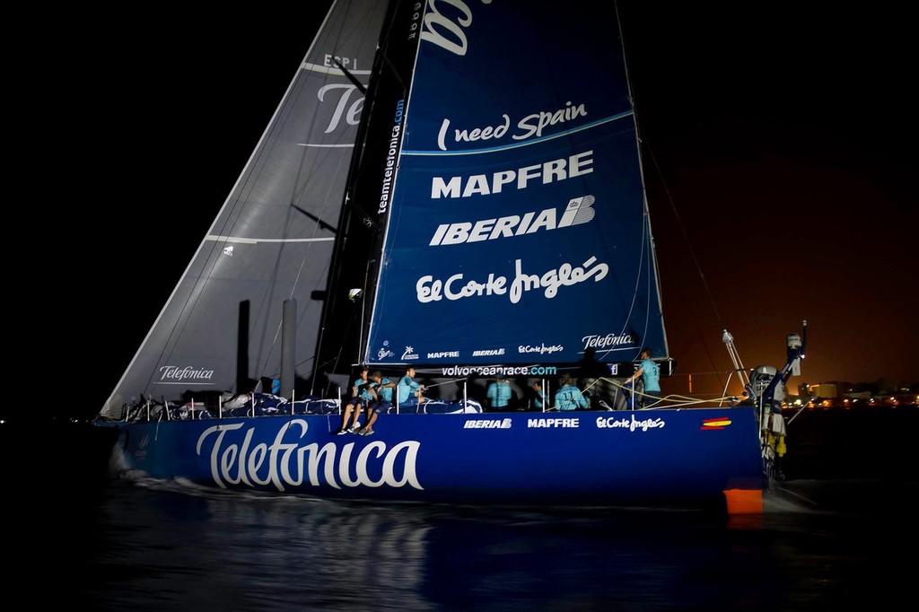 Team Telefonica, skippered by Iker Martinez from Spain finishes first in to the safe haven port on stage 1 of leg 2 of the Volvo Ocean Race 2011-12 from Cape Town, South Africa © Paul Todd/Volvo Ocean Race http://www.volvooceanrace.com