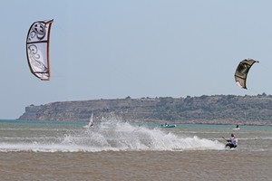 Orange Speed Crossing Kitesurf Pro Am 2012 photo copyright Mondial du Vent taken at  and featuring the  class