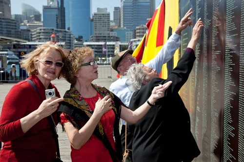 Guests at previous Australian National Maritime Museum Welcome Wall’s special ceremony. ©  SW