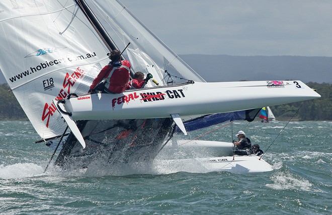 Brett and Lachie White on the edge - F18 Nationals  © Crosbie Lorimer http://www.crosbielorimer.com