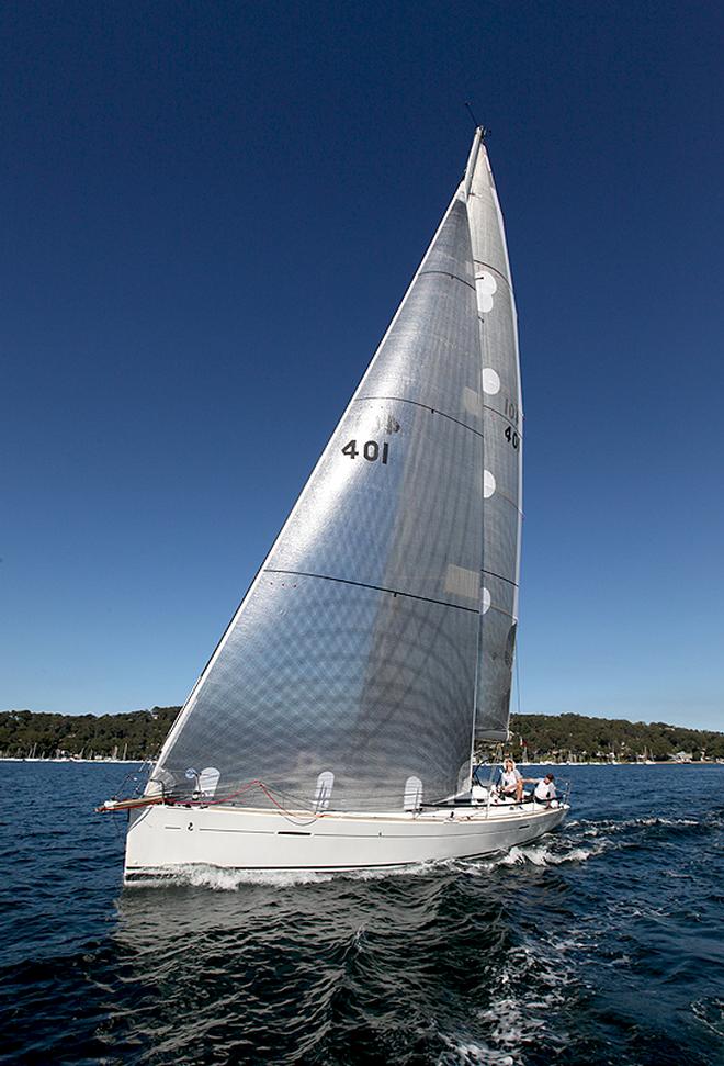 Barry Jackson’s Beneteau First 40, Alibi, storms uphill on the first leg. - Vicsail Pittwater Beneteau Cup ©  John Curnow