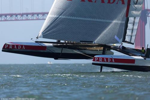 Luna Rossa - May Training, 3 AC72 in the bay for the first time © ACEA - Photo Gilles Martin-Raget http://photo.americascup.com/