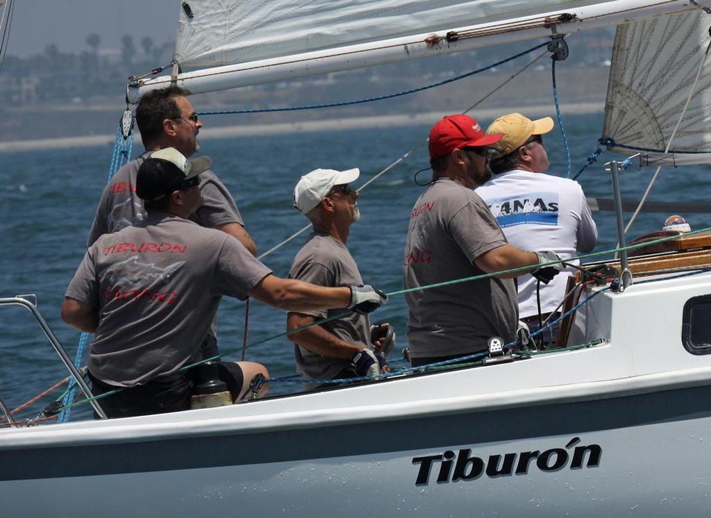 Crew of Cal 25 Tiburon with skipper Felix Basadre (white hat) on their way to winning the 2013 Cal 25 Regional Championship. © Rick Roberts 